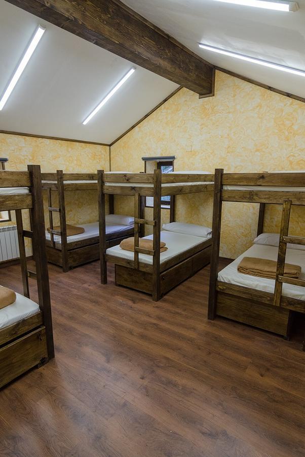Albergue Villa De ブルネス エクステリア 写真